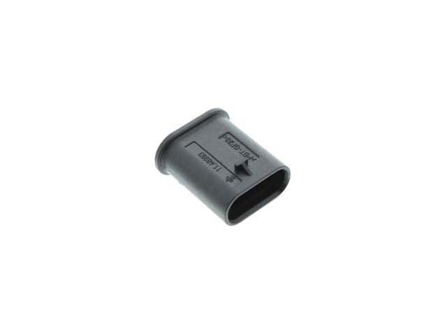 Mercedes-Benz Coolant Feed Line Dust Cap | 2011-2020 0025457383