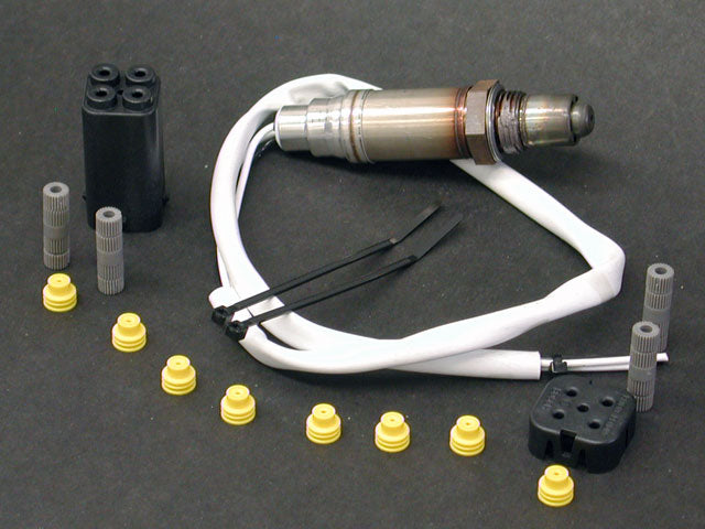 Porsche Oxygen Sensor - BOSCH Premium Universal Heated (3 Wire), 924/928/944/968/911 | 1983-1995 15735