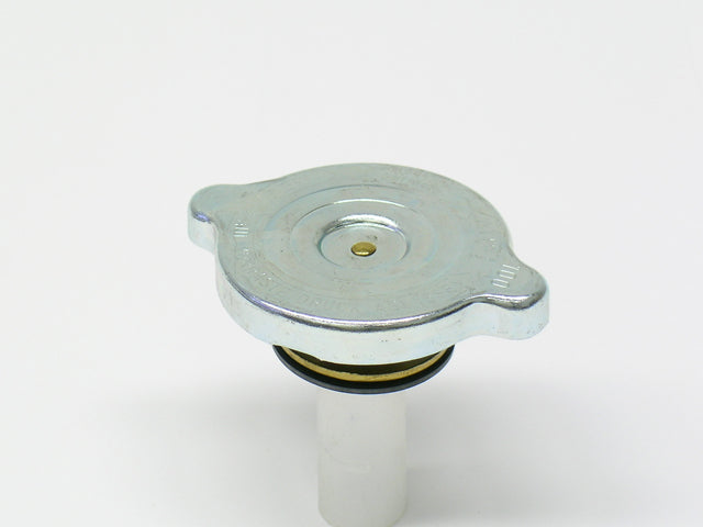 BMW Expansion Tank Cap Bayonet Type | 1967-1989 17111100848