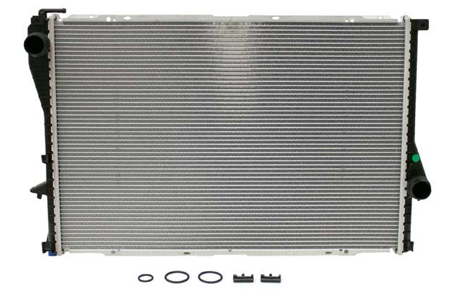 BMW Radiator | 2000-2003 17111436062