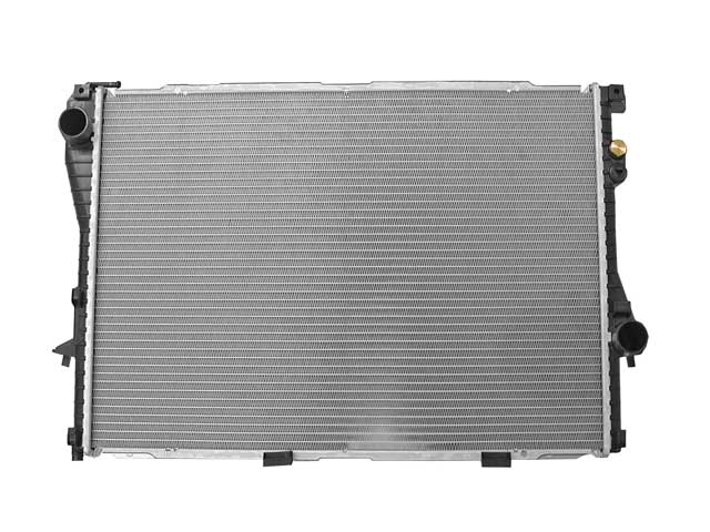 BMW Radiator | 1995-1999 17111702969
