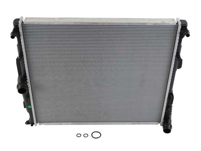 BMW Radiator | 2011-2012 17118623366