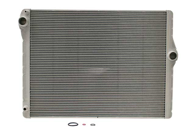 BMW Radiator | 2011 17118669005