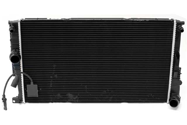 BMW Radiator | 2012-2016 17118672106