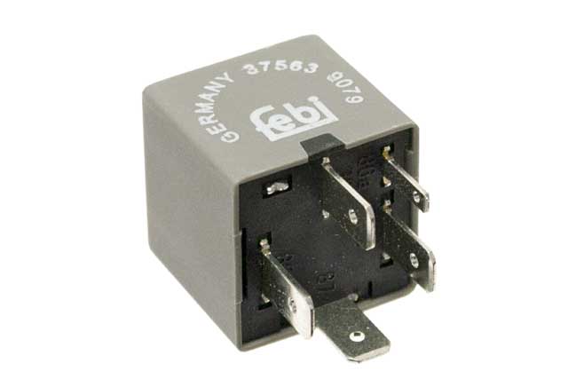 Mercedes-Benz Control Module Relay | 1978-1980 1J0906381