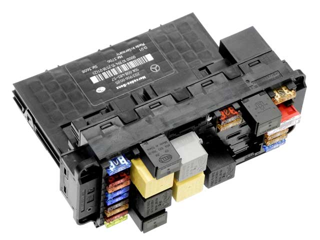 Mercedes-Benz Relay Module - Includes SAM Control Unit (Signal Aquisition Module) - and Front Fuse Panel | 2001-2009 2039060005