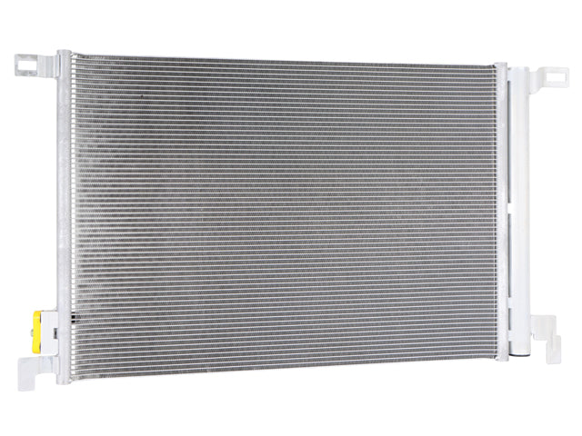 BMW A/C Condenser with Receiver Drier | 2005-2011 4M0816421B
