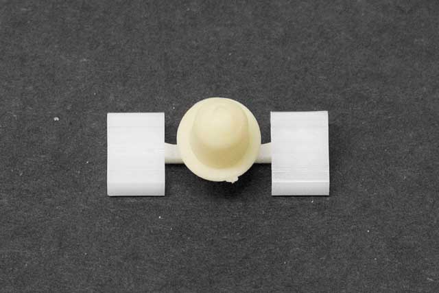 BMW Door Moulding Clip | 2000-2006 51138250585