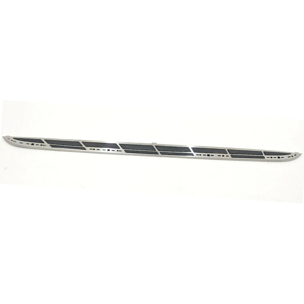 Footboard Insert - Left - Cayenne | 2011-2018