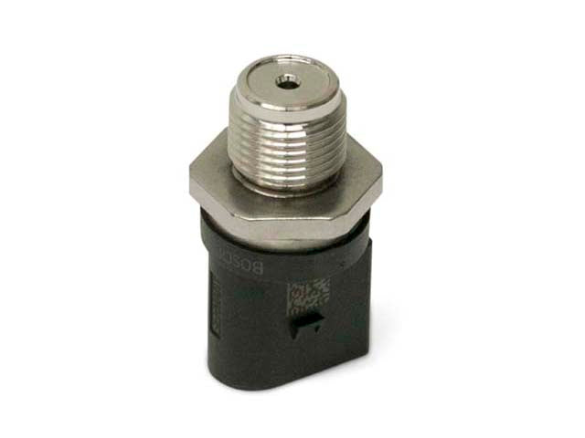 Mercedes-Benz Fuel Pressure Sensor - on Fuel Rail | 2007-2009 0061536528