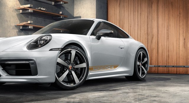 Porsche Decorative Side Logo Porsche Gold - 9920448205524K - 992 18-23 9920448205524K