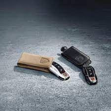 Porsche Leather Key Pouch Chalk Beige - 971044003OH5 - 911 - Cayenne - Panamera - Taycan 971044003OH5