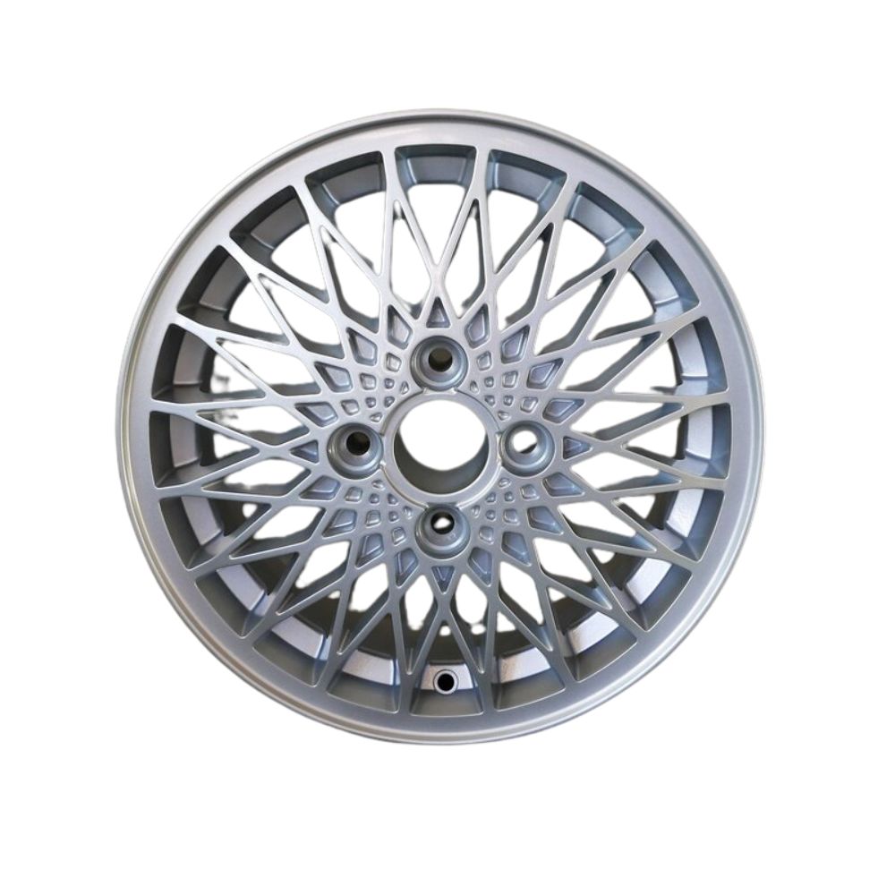 Porsche Maxilite Silver Wheel 6x15 - 924 76-88 PO92461520s