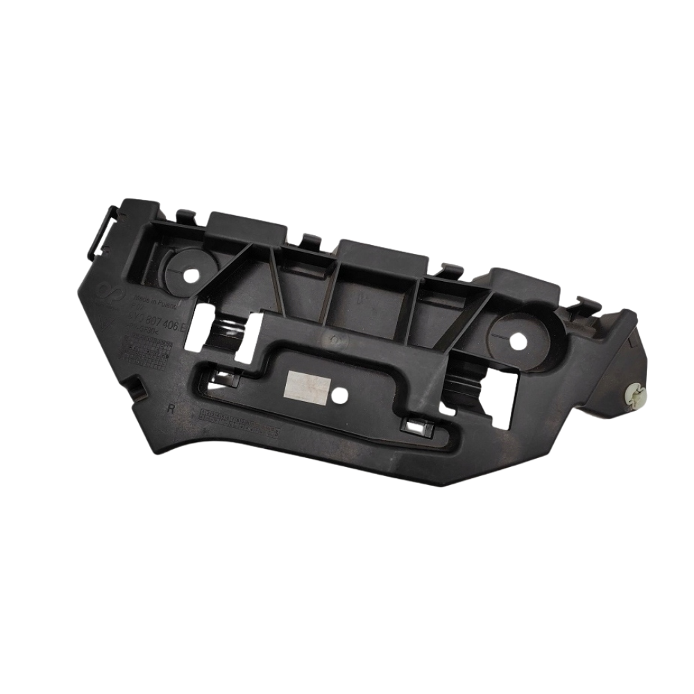 Rear Bumper Guide Piece - Right - Cayenne | 2019-2023