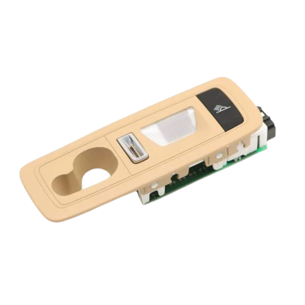Rear Reading Light - Left - Cayenne | 2011