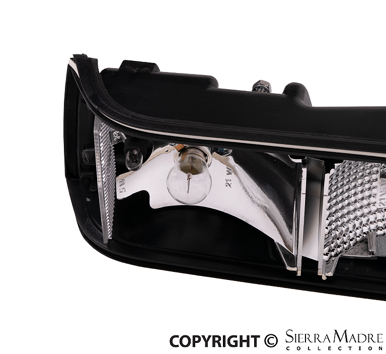 Porsche Complete Taillight Assembly - Euro - Left - 914 70-76 914-631-403-13