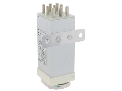 Mercedes-Benz Overload Protection Relay | 1993-1996 - Sierra Madre Collection