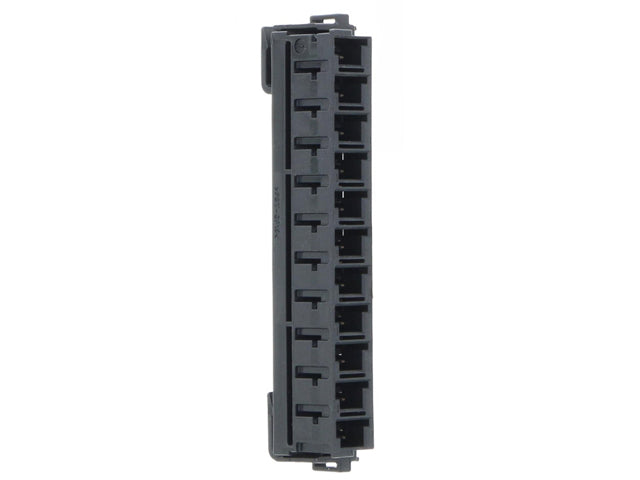 Mercedes-Benz Electrical Receptacle Housing | 1994-2012 0025467940