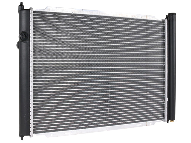 BMW Radiator | 1995-1997 068121253E