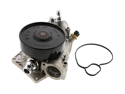BMW Water Pump with Gasket and O-Ring | 2012-2019 11537843738