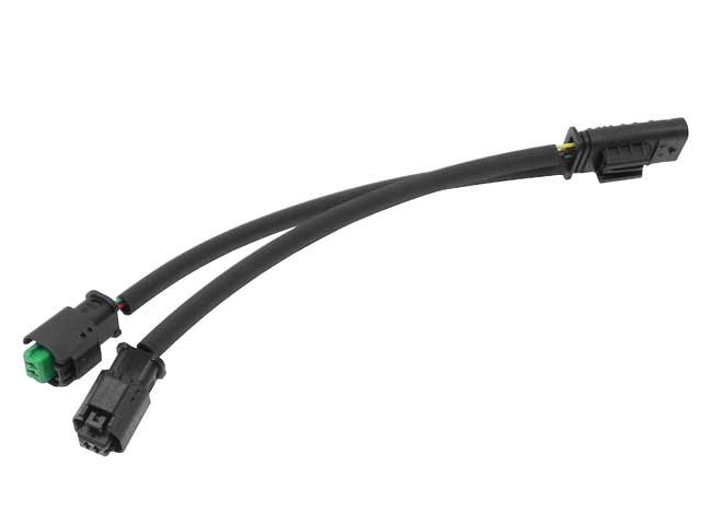 Mercedes-Benz Coolant Thermostat Adapter Lead | 1981-1993 12517646145