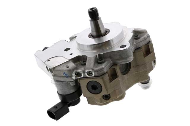 BMW Fuel Pump with Control Valve - High Pressure Pump on Engine | 2009-2013 13518511825