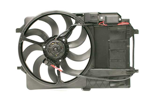 Mercedes-Benz Cooling Fan Assembly with Shroud | 2011 17101475577