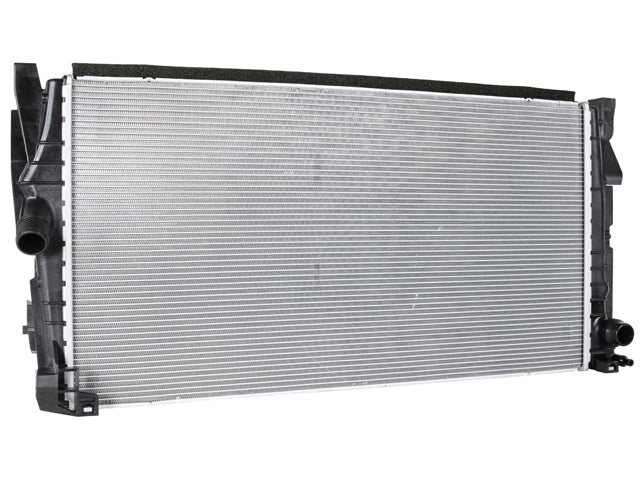 Mercedes-Benz Radiator | 2004-2018 17117617639