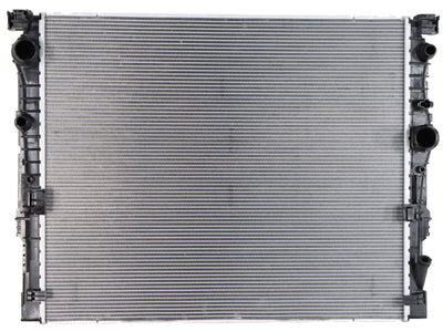 BMW Radiator | 2019-2024 17119425861