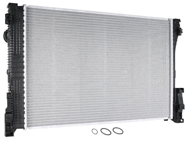 Mercedes-Benz Radiator | 2008-2011 2045002203
