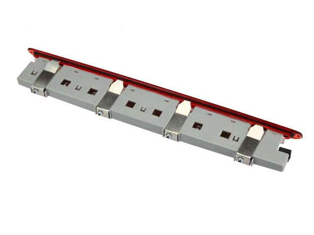 Mercedes-Benz Third Stop Light | 2006-2012 251820115639