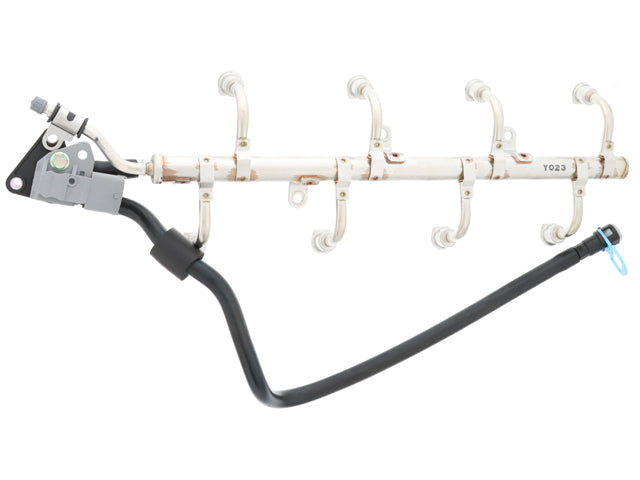 Mercedes-Benz Fuel Injector Rail - with High Pressure Fuel Line | 2000-2017 30720139