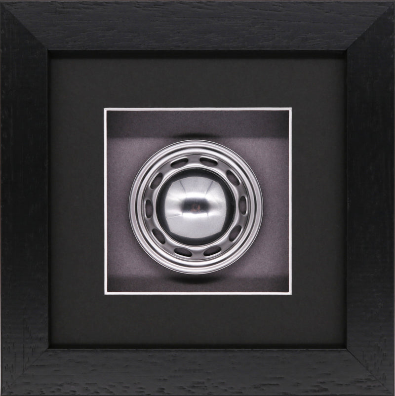 356A 550 Steel Wheel with Hubcap Porsche Art Box Framed - 1:8 Scale