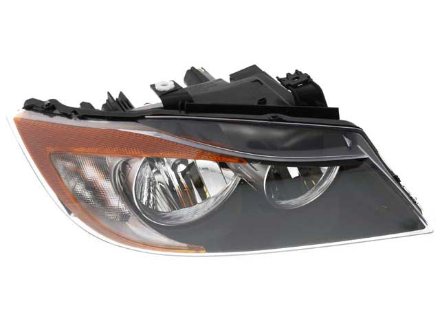 BMW Headlight Assembly (Halogen) | 2006-2008 63116942726