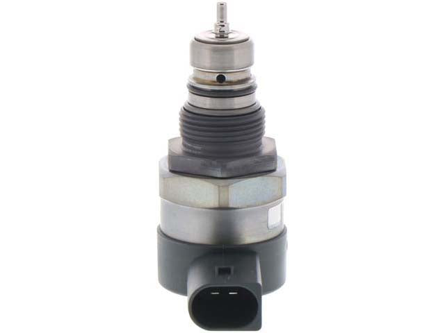 BMW Fuel Pressure Control Valve - on Fuel Rail | 2002-2006 68014062AA