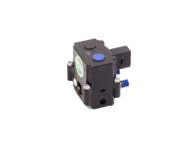 BMW Air Suspension Solenoid Valve Block | 2007-2014