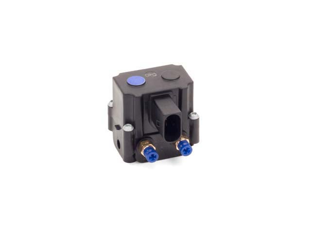 BMW Air Suspension Solenoid Valve Block | 2007-2014