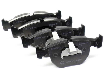 BMW Brake Pad Set | 2000-2003 34112282165