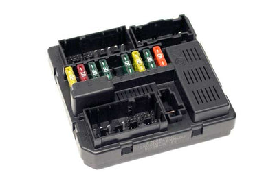 BMW Fuse Box - Engine Electrical Distribution | 2006-2010 12637560626