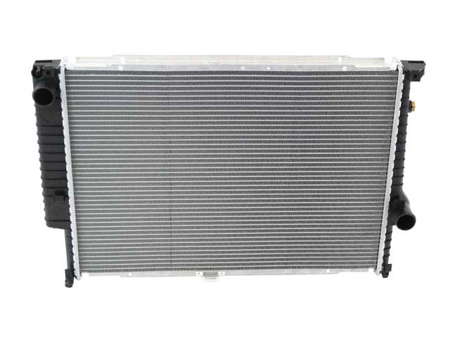 BMW Radiator | 1988-1993 17111709458