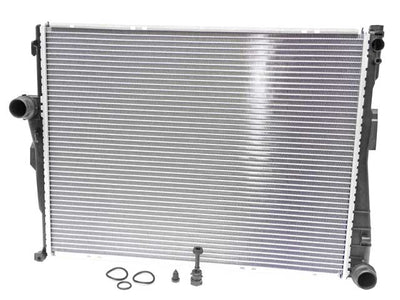 BMW Radiator | 1999-2008 17119071519