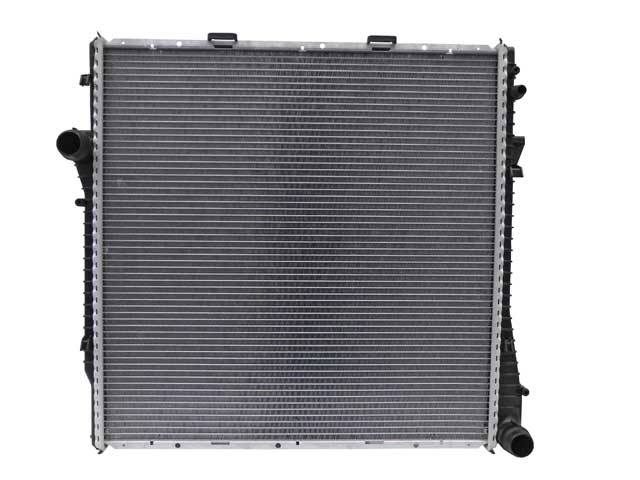 BMW Radiator | 2001-2006 17107544668