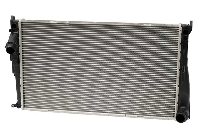 BMW Radiator | 2007-2016 17117547059