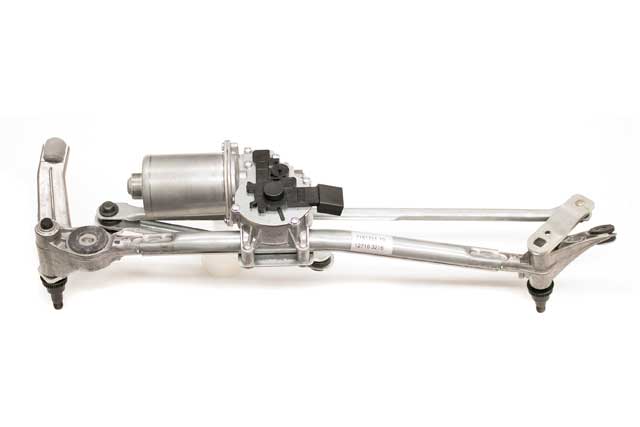 BMW Windshield Wiper Linkage and Motor Assembly | 2006-2013 61617161711