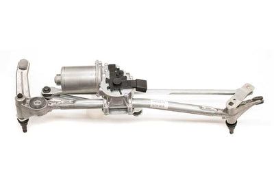BMW Windshield Wiper Linkage and Motor Assembly | 2006-2013 61617161711