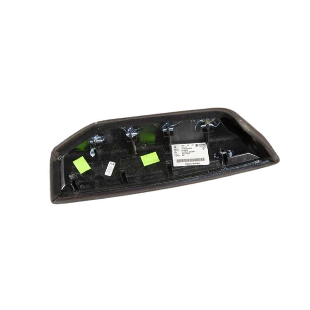 Door Panel Armrest - Right - Cayenne | 2011-2018