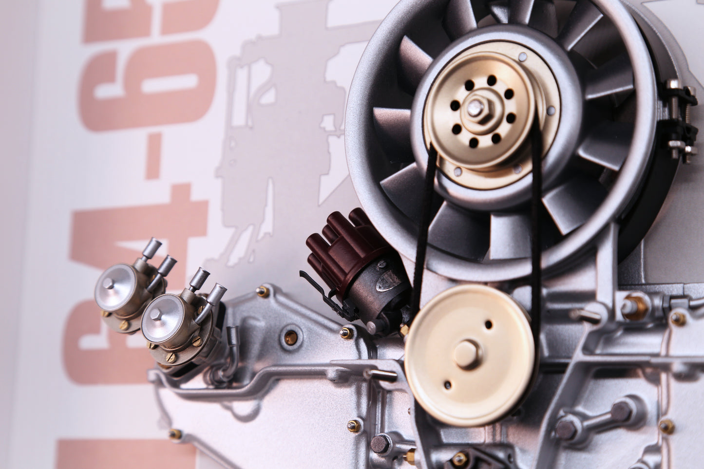 Engine 911 Model Cutaway Porsche Art Box Framed - 1:4 Scale