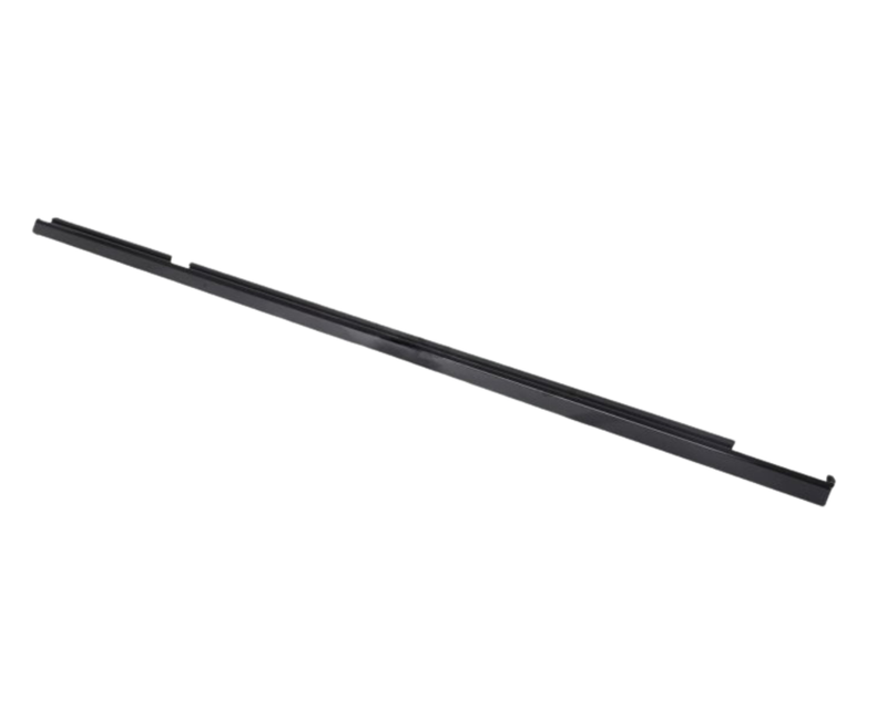 Front Left Door Trim - Black - Macan | 2015-2025
