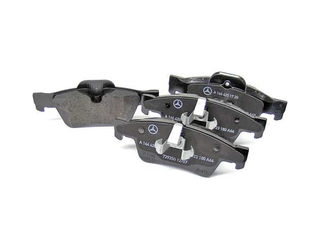 Mercedes-Benz Brake Pad Set | 2006-2012