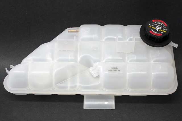Mercedes-Benz Coolant Expansion Tank | 1998-2005 1635000349